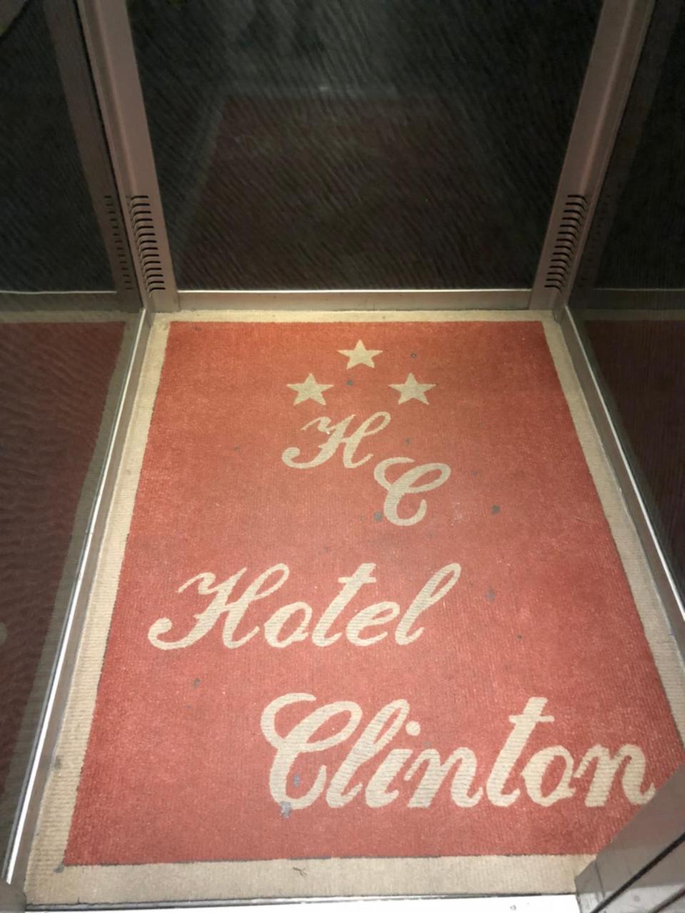 Hotel Clinton Казорія Екстер'єр фото